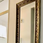 H N H Appartement